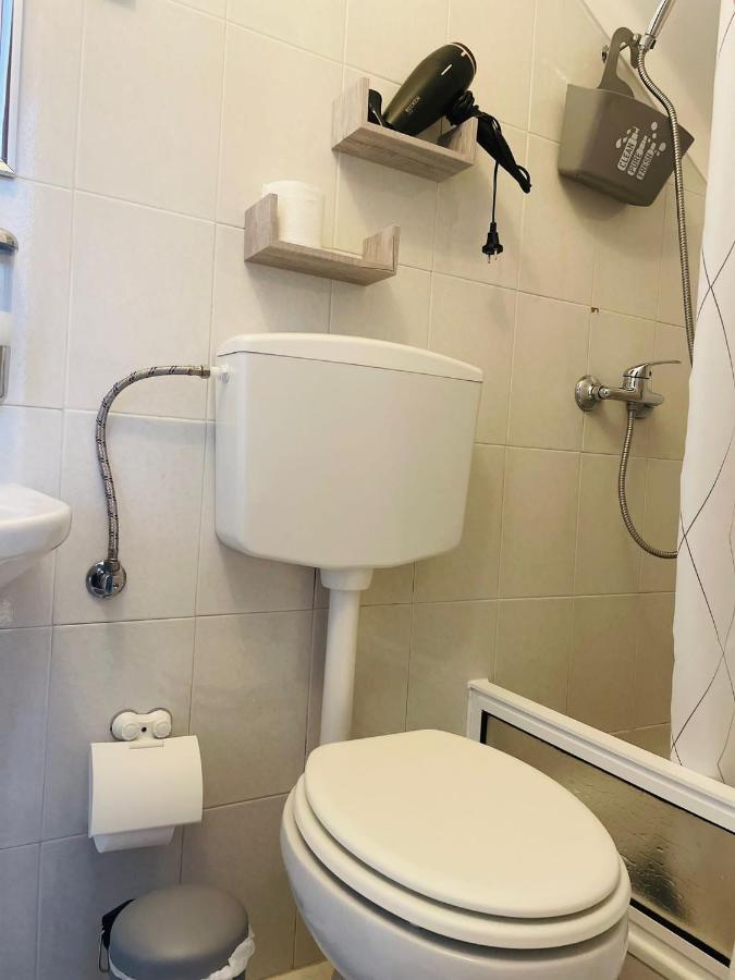 Besugo'S House Rooms & Apartment Nazaré Dış mekan fotoğraf